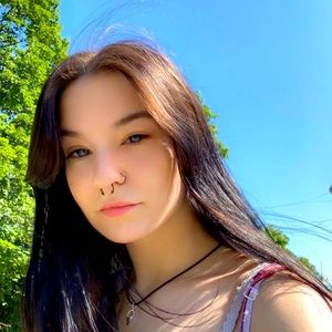 Meet your Posher, Alison